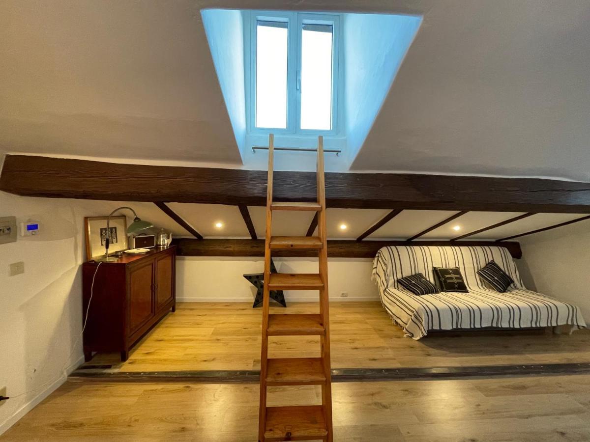 La Mansarda Dei Poeti La Spezia Cinque Terre Apartment Luaran gambar